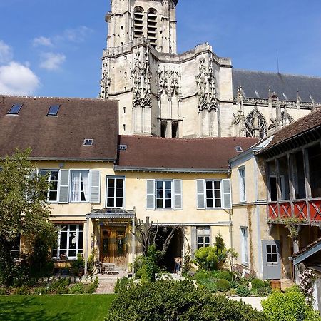 Le Jardin De La Cathedrale Bed & Breakfast Troyes Ngoại thất bức ảnh