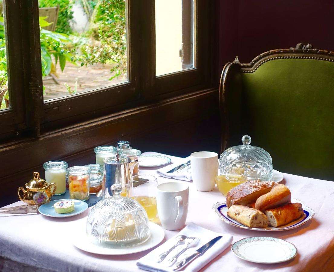 Le Jardin De La Cathedrale Bed & Breakfast Troyes Ngoại thất bức ảnh