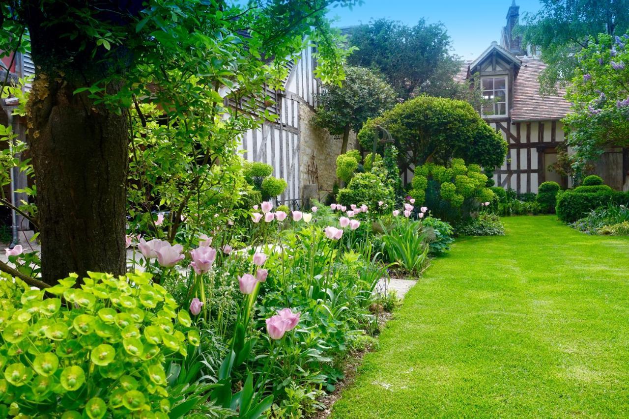 Le Jardin De La Cathedrale Bed & Breakfast Troyes Ngoại thất bức ảnh