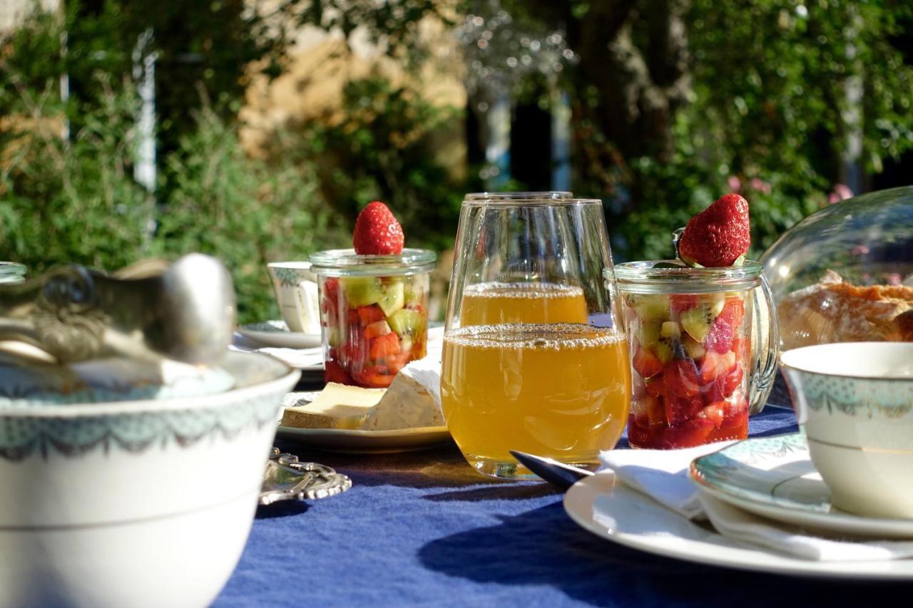 Le Jardin De La Cathedrale Bed & Breakfast Troyes Ngoại thất bức ảnh