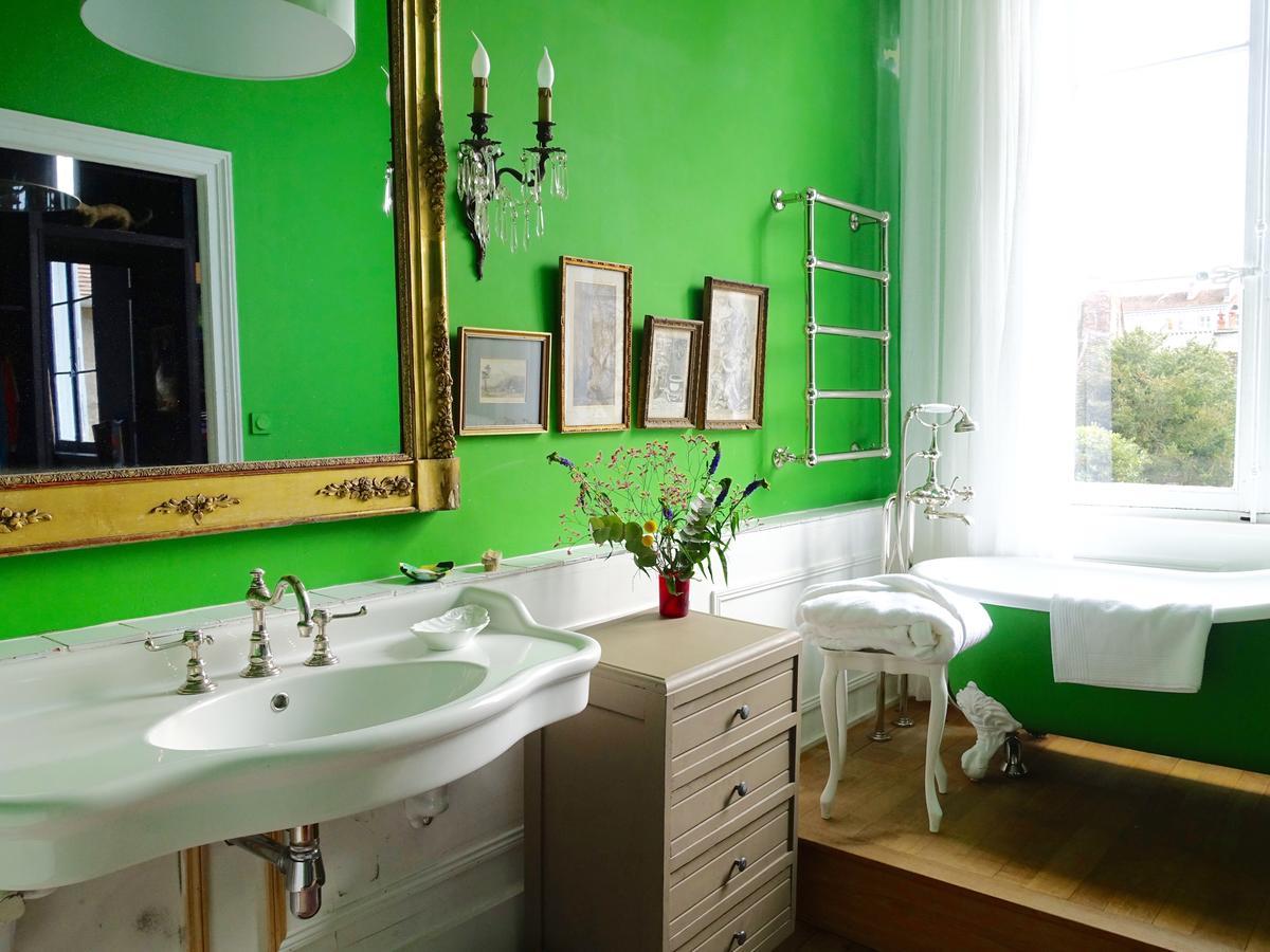 Le Jardin De La Cathedrale Bed & Breakfast Troyes Ngoại thất bức ảnh
