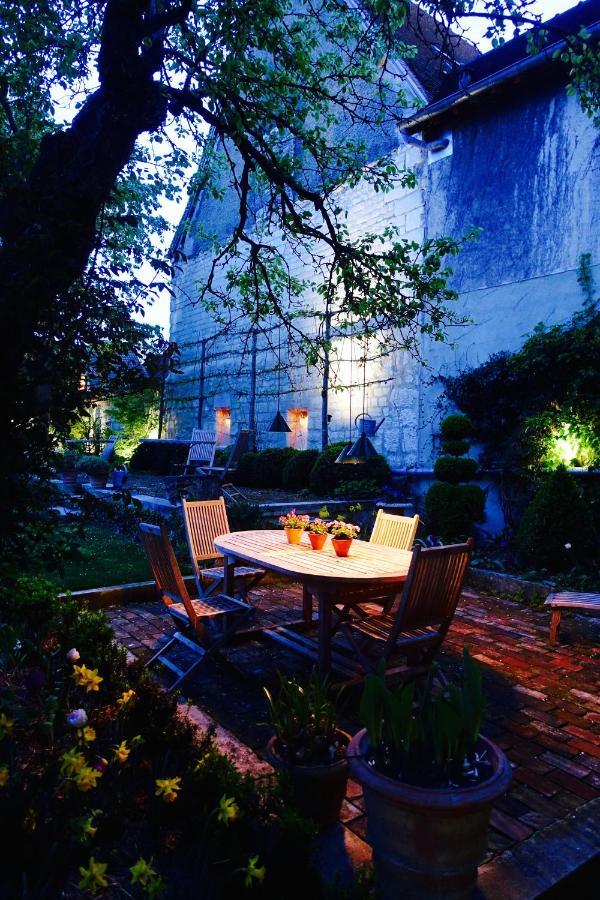 Le Jardin De La Cathedrale Bed & Breakfast Troyes Ngoại thất bức ảnh